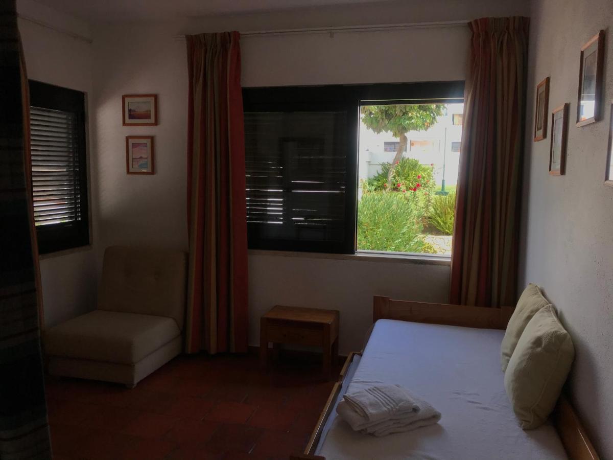 Comfortable Appartment At Albufeira Bagian luar foto